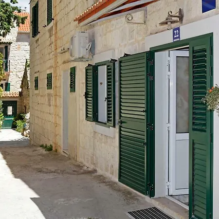 דירה Need Old Town